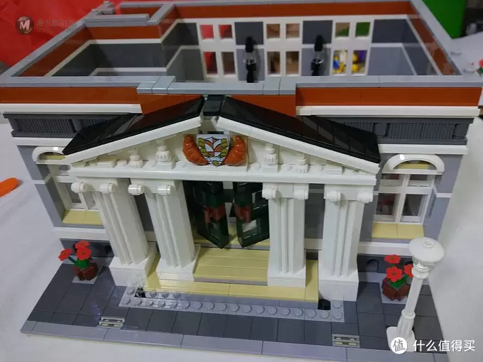 佳佳贤的乐高坑 篇三：绝版后的美好——LEGO 乐高 Creator 街景系列 10224 Town Hall 市政厅