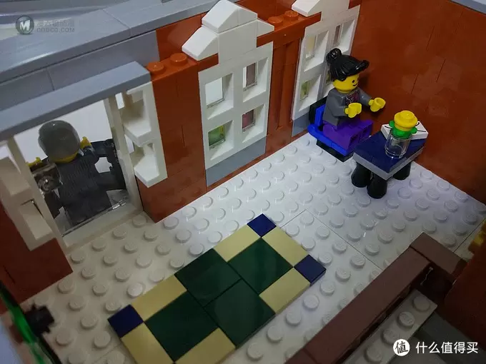 佳佳贤的乐高坑 篇三：绝版后的美好——LEGO 乐高 Creator 街景系列 10224 Town Hall 市政厅