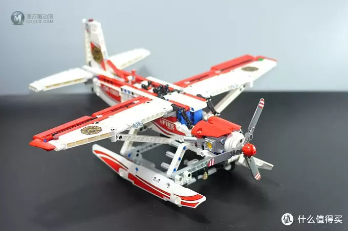 熊孩子的巧手玩具 篇十：LEGO 乐高 42040-A 消防飞机