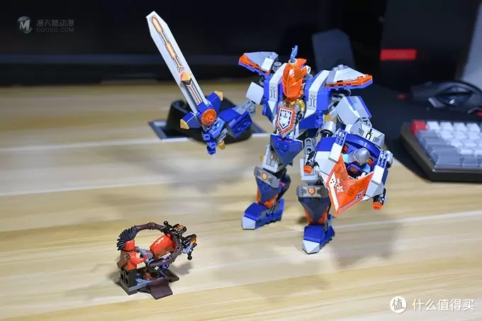 LEGO 乐高 Nexo Knights 篇五：70327  王者巨型战斗机甲