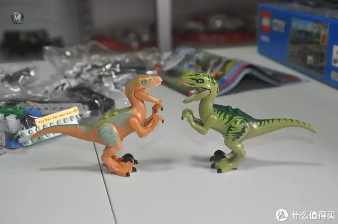 单反毁一生，LEGO穷三代 篇七十四：#本站首晒#LEGO 乐高 Jurassic World 侏罗纪世界系列 75920 迅猛龙逃脱