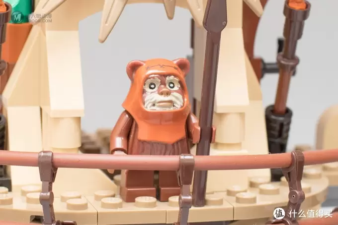 小熊领地探秘：LEGO 乐高 10236 Ewok Village 伊沃克村 熊村 简评