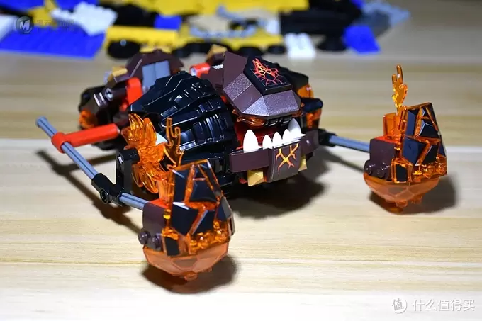 LEGO 乐高 Nexo Knights 篇二：70313 岩炎魔帅的双槌重击车 开箱