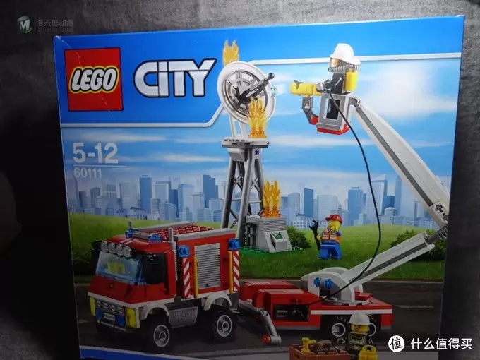 借着娃的名义 — LEGO 乐高 城市消防系列 60111 开箱