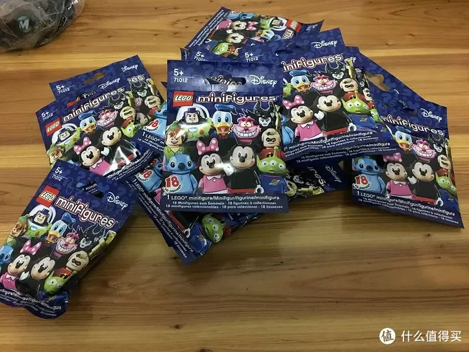 单反毁一生，LEGO穷三代 篇七十三：LEGO 71012 迪斯尼 人仔抽抽乐（附宜家丽巴相框制作教程）