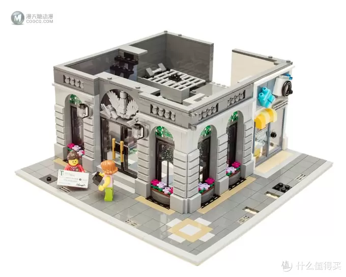 在家开银行： LEGO 乐高 10251 街景系列Brick Bank 砖块银行 简评