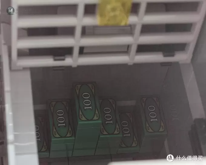 在家开银行： LEGO 乐高 10251 街景系列Brick Bank 砖块银行 简评