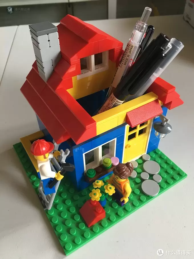 单反毁一生，LEGO穷三代 篇七十一：LEGO 40154 pencil pot 笔筒