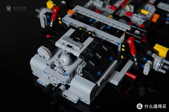 一个大龄少年的乐高之旅 篇九：LEGO 乐高 Technic 42056 保时捷 911 GT3 RS 开箱及变速箱修改方法