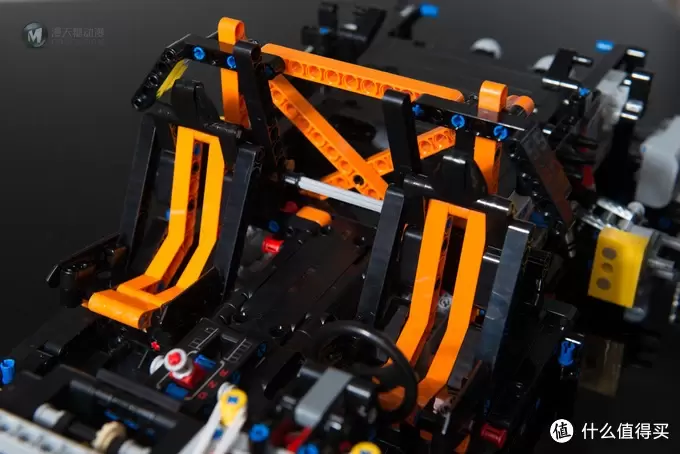 一个大龄少年的乐高之旅 篇九：LEGO 乐高 Technic 42056 保时捷 911 GT3 RS 开箱及变速箱修改方法