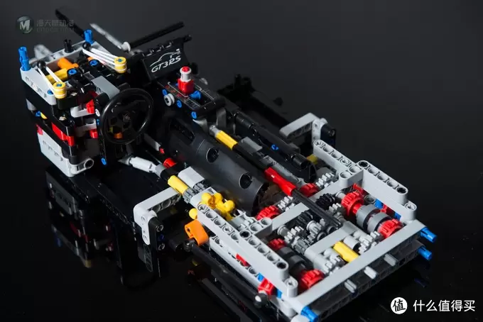 一个大龄少年的乐高之旅 篇九：LEGO 乐高 Technic 42056 保时捷 911 GT3 RS 开箱及变速箱修改方法