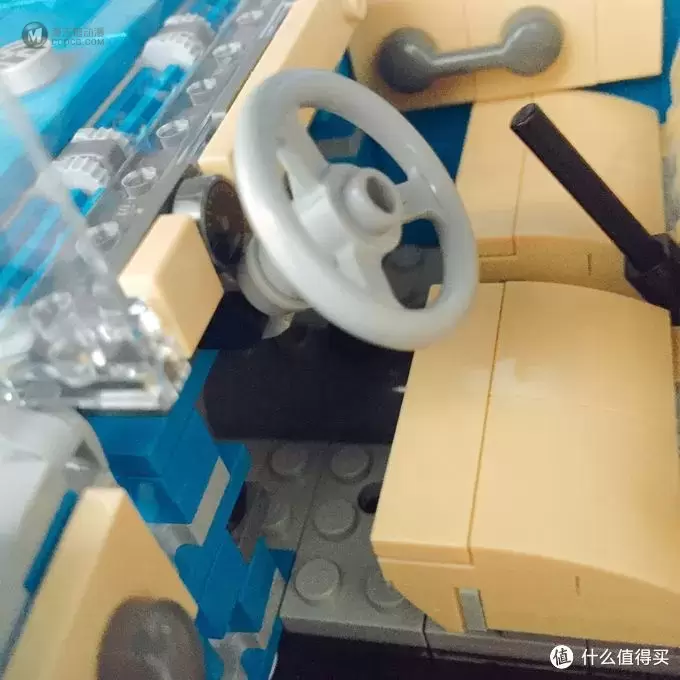 LEGO 乐高 10252 Volkswagen Beetle 大众甲壳虫 完成图