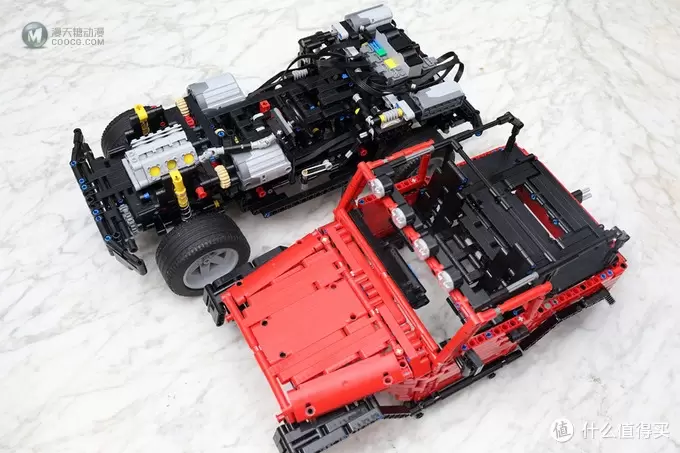 一入LEGO坑似海：复刻 LEGO 乐高 Jeep Wrangler Rubicon RC