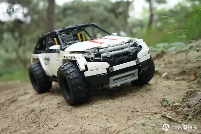 遥控乐高拼拼乐：LEGO 乐高 荒川 Compact CUV