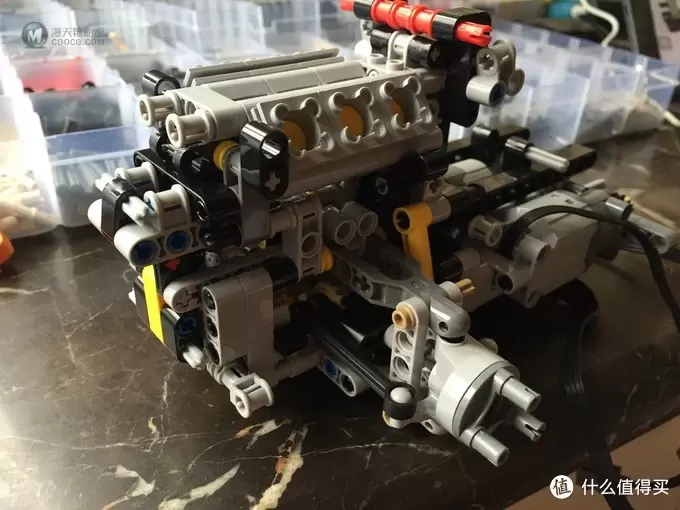 遥控乐高拼拼乐：LEGO 乐高 荒川 Compact CUV