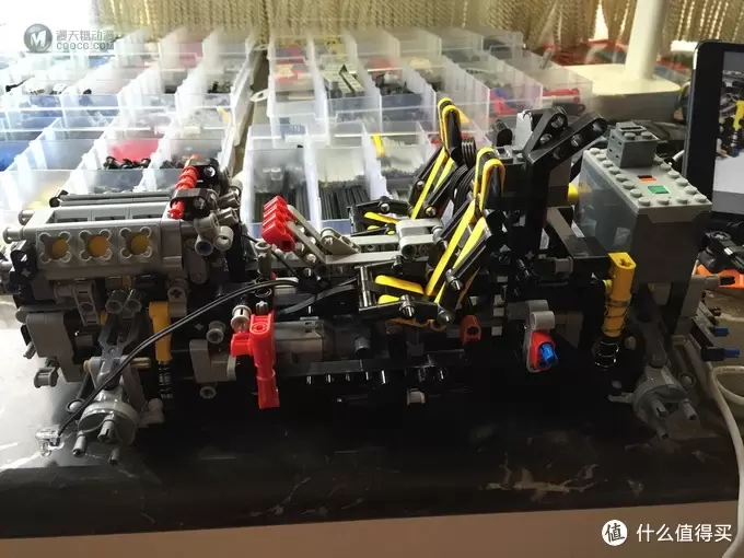 遥控乐高拼拼乐：LEGO 乐高 荒川 Compact CUV