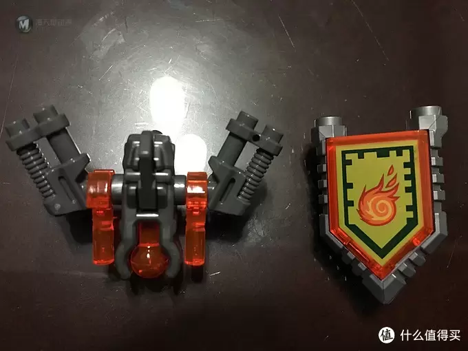 科技与中古系列的完美结合-LEGO 乐高 Nexo Knights 系列 篇五：70313 Moltor's Lava Smasher 摩尔托的熔岩击碎者