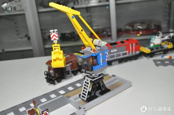 单反毁一生，LEGO穷三代 篇六十七：#本站首晒# LEGO 乐高 城市系列 60098 重载火车