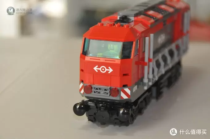 单反毁一生，LEGO穷三代 篇六十七：#本站首晒# LEGO 乐高 城市系列 60098 重载火车