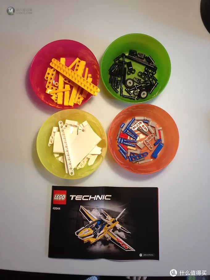 乐高这个大坑 篇五：科技组启蒙 — LEGO 乐高 Technic 42044 特技喷气机