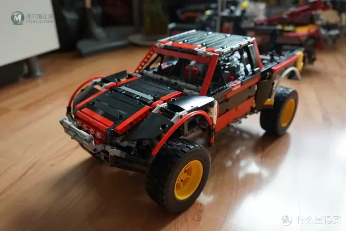 遥控乐高拼拼乐 — 复刻 Lego 乐高 荒川 Baja Trophy Truck 越野卡车