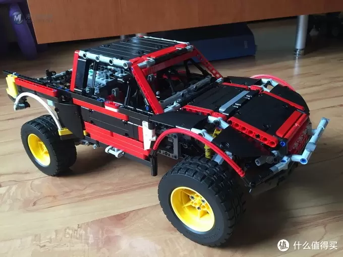 遥控乐高拼拼乐 — 复刻 Lego 乐高 荒川 Baja Trophy Truck 越野卡车