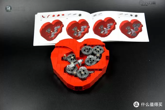 不一样的乐高 篇一：#原创新人# 给女王的生日&七夕礼物 — LEGO 乐高 MOC Clockwork Heart 跃动的红心