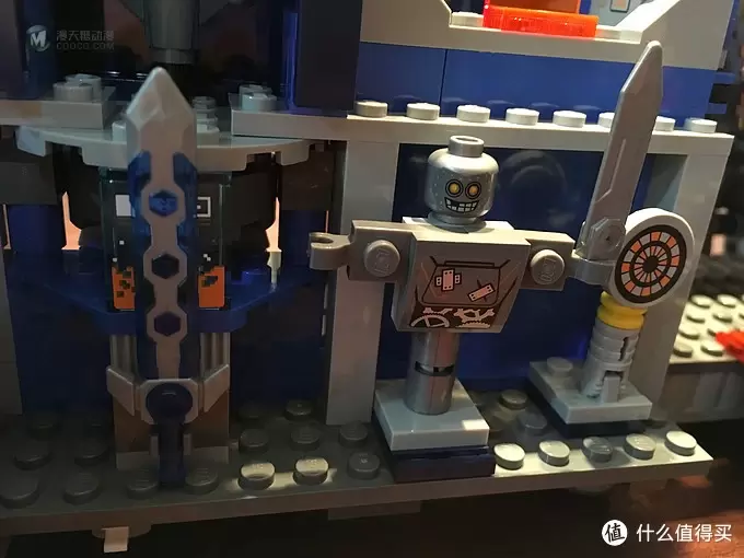 科技与中古系列的完美结合-LEGO 乐高 Nexo Knights系列 篇一：70317 The Fortrex 移动堡垒