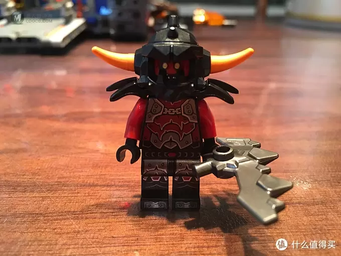 科技与中古系列的完美结合-LEGO 乐高 Nexo Knights系列 篇一：70317 The Fortrex 移动堡垒