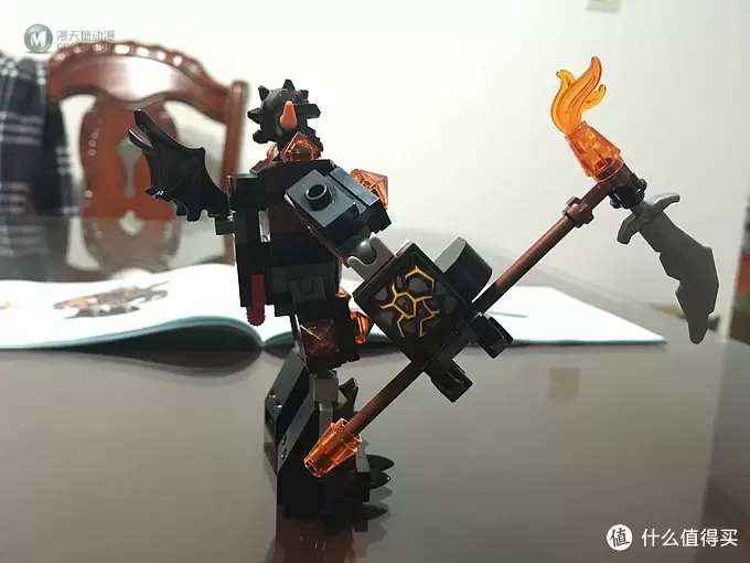 科技与中古系列的完美结合-LEGO 乐高 Nexo Knights 系列 篇二：70316 Jestro's Evil Mobile 小丑的邪恶战车