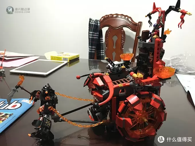 科技与中古系列的完美结合-LEGO 乐高 Nexo Knights 系列 篇二：70316 Jestro's Evil Mobile 小丑的邪恶战车