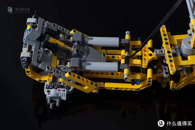 一个大龄少年的乐高之旅 篇五：LEGO 乐高 42030 机械组  Technic Volvo L350F 轮式装载机 A、B模式开箱