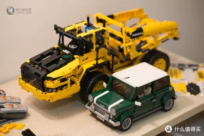 一个大龄少年的乐高之旅 篇五：LEGO 乐高 42030 机械组  Technic Volvo L350F 轮式装载机 A、B模式开箱