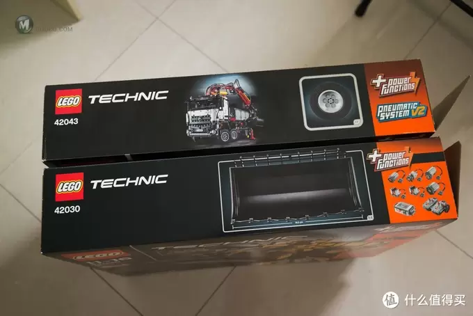 一个大龄少年的乐高之旅 篇五：LEGO 乐高 42030 机械组  Technic Volvo L350F 轮式装载机 A、B模式开箱