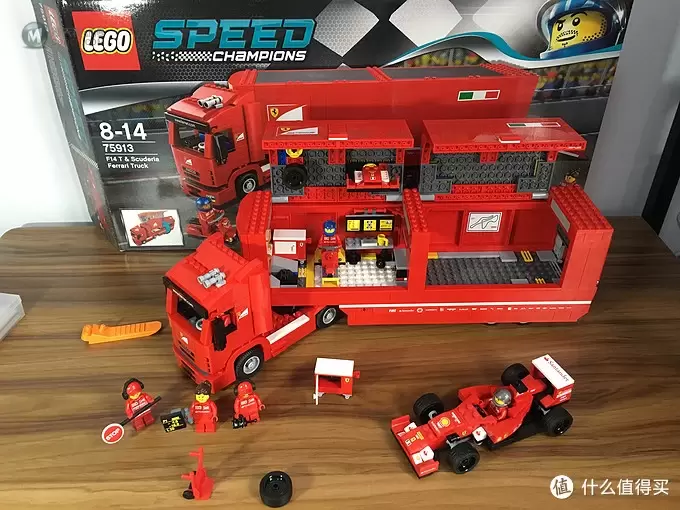 LEGO 法拉利 “依维柯”卡车 开拼