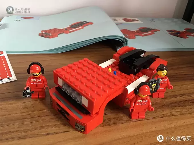 LEGO 法拉利 “依维柯”卡车 开拼