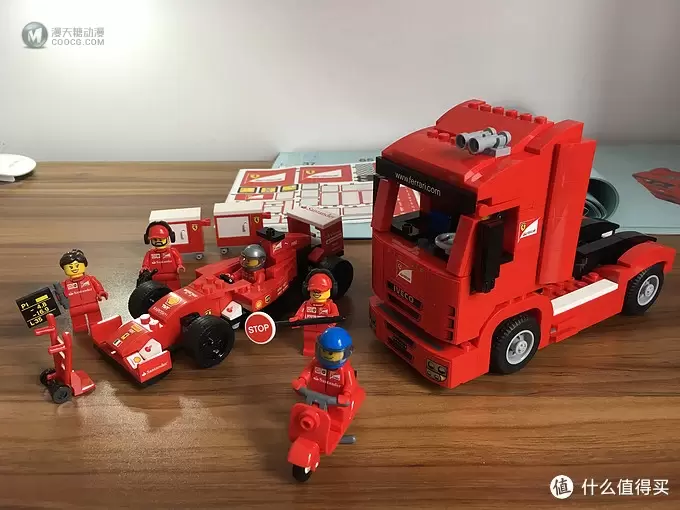 LEGO 法拉利 “依维柯”卡车 开拼