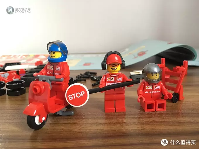 LEGO 法拉利 “依维柯”卡车 开拼