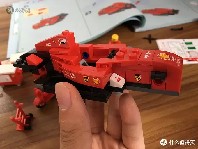 LEGO 法拉利 “依维柯”卡车 开拼