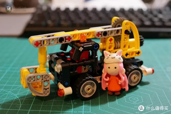 我的乐高小世界 篇二：LEGO Technic 乐高机械组 42031 Cherry Picker 车载式吊车