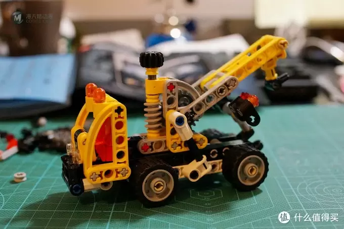 我的乐高小世界 篇二：LEGO Technic 乐高机械组 42031 Cherry Picker 车载式吊车