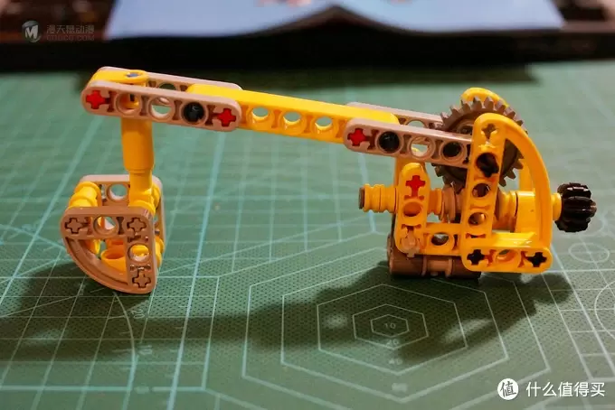 我的乐高小世界 篇二：LEGO Technic 乐高机械组 42031 Cherry Picker 车载式吊车