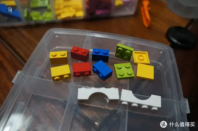 上海乐高旗舰店 — LEGO 迪士尼小镇店零件墙 购买心得