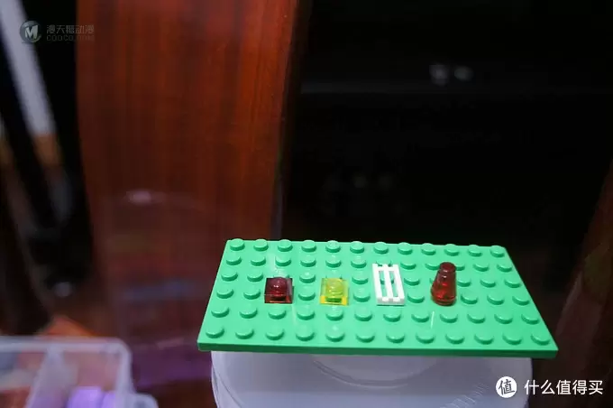 上海乐高旗舰店 — LEGO 迪士尼小镇店零件墙 购买心得