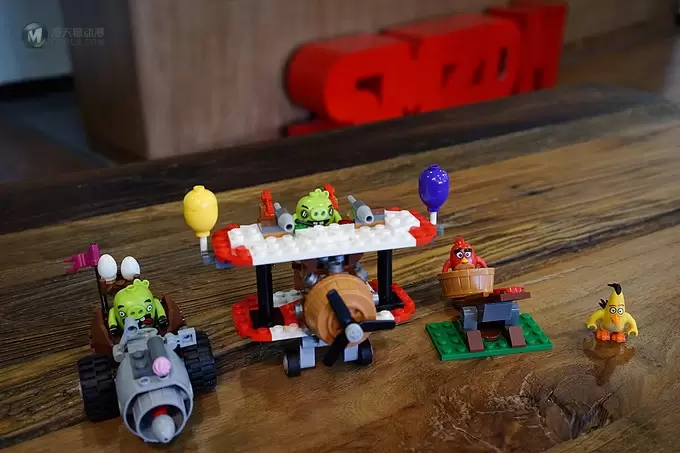 《到站秀》第48弹：LEGO 乐高 愤怒的小鸟电影版 系列拼插积木