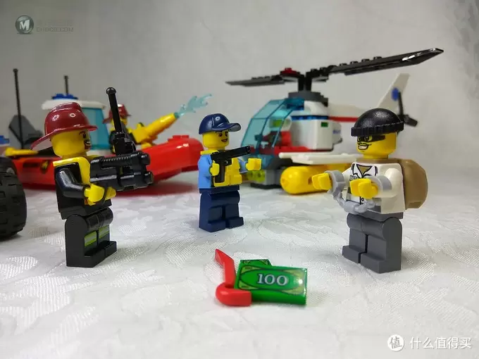 熊孩子上手记 - LEGO 乐高 CITY 城市系列 入门套装 60086 开箱