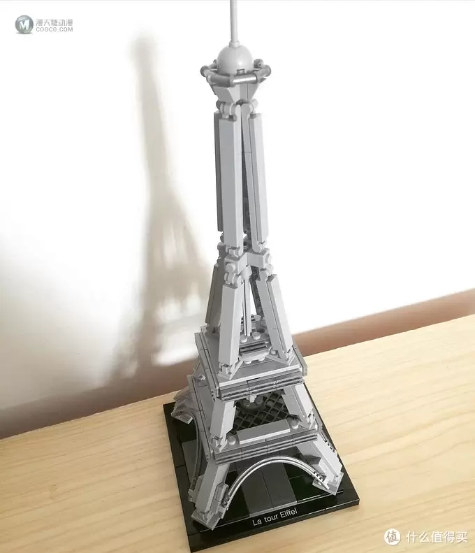 我的LEGO建筑系列 篇六：21019 The Eiffel Tower