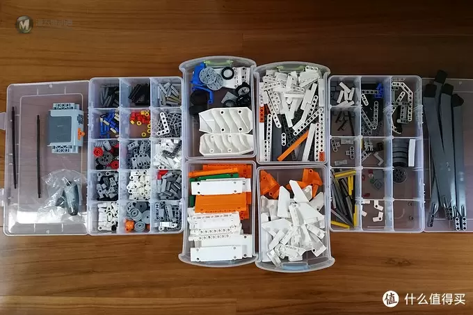 LEGO 乐高 42052 双旋翼运输直升机 拼装兼浅谈乐高科技齿轮的秘密