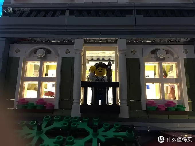 LEGO乐高街景第一坑——巴黎餐厅diy灯光改造
