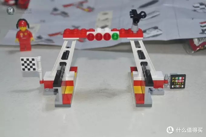单反毁一生，LEGO穷三代 篇五十七：#本站首晒# LEGO 2015 Shell Ferrari set 壳牌法拉利展示盒及40190-40196法拉利小车套装